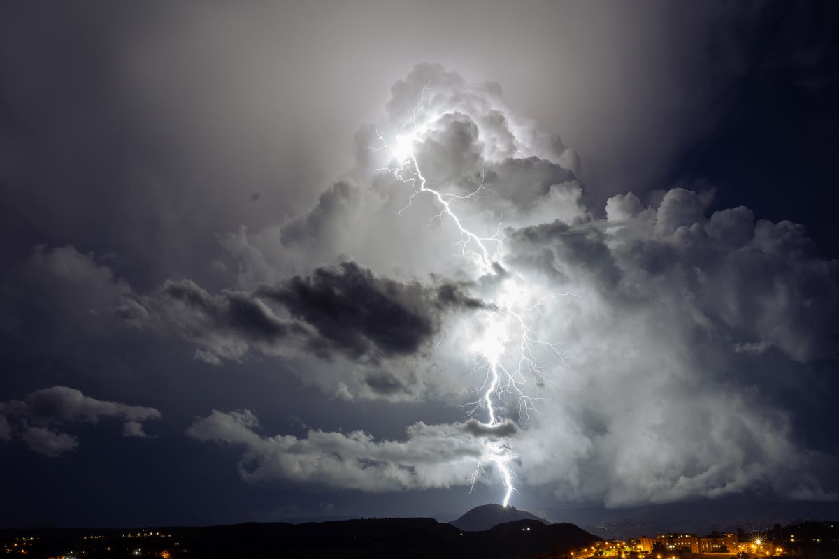 Gewitter in Celle: Die wichtigsten Verhaltensregeln für Ihre